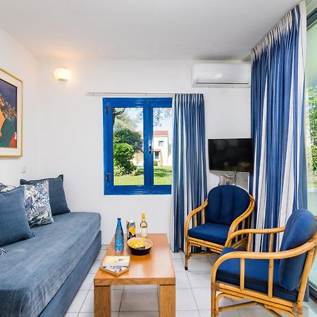 גאוביה Helion Resort מראה חיצוני תמונה