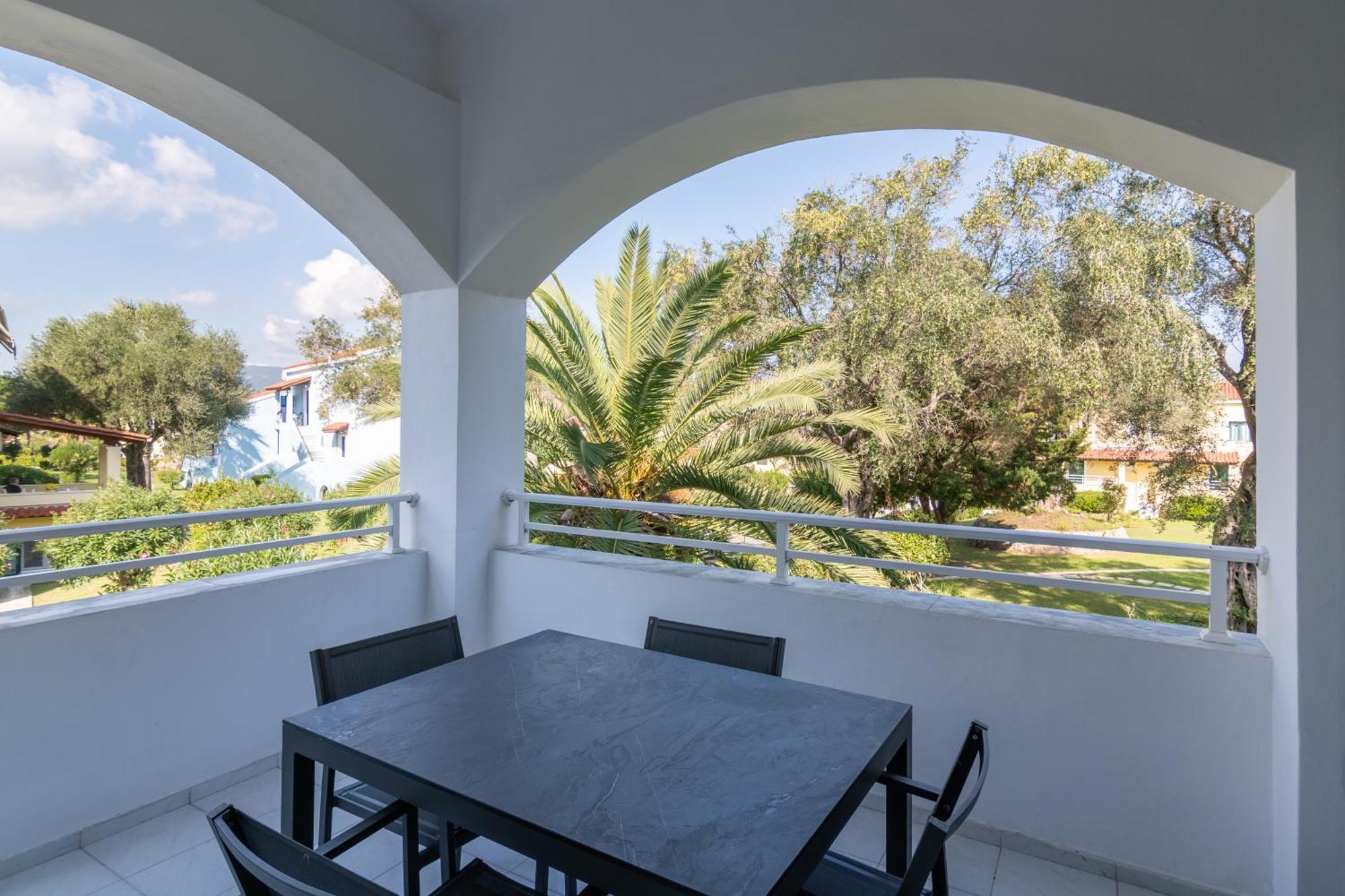 גאוביה Helion Resort מראה חיצוני תמונה
