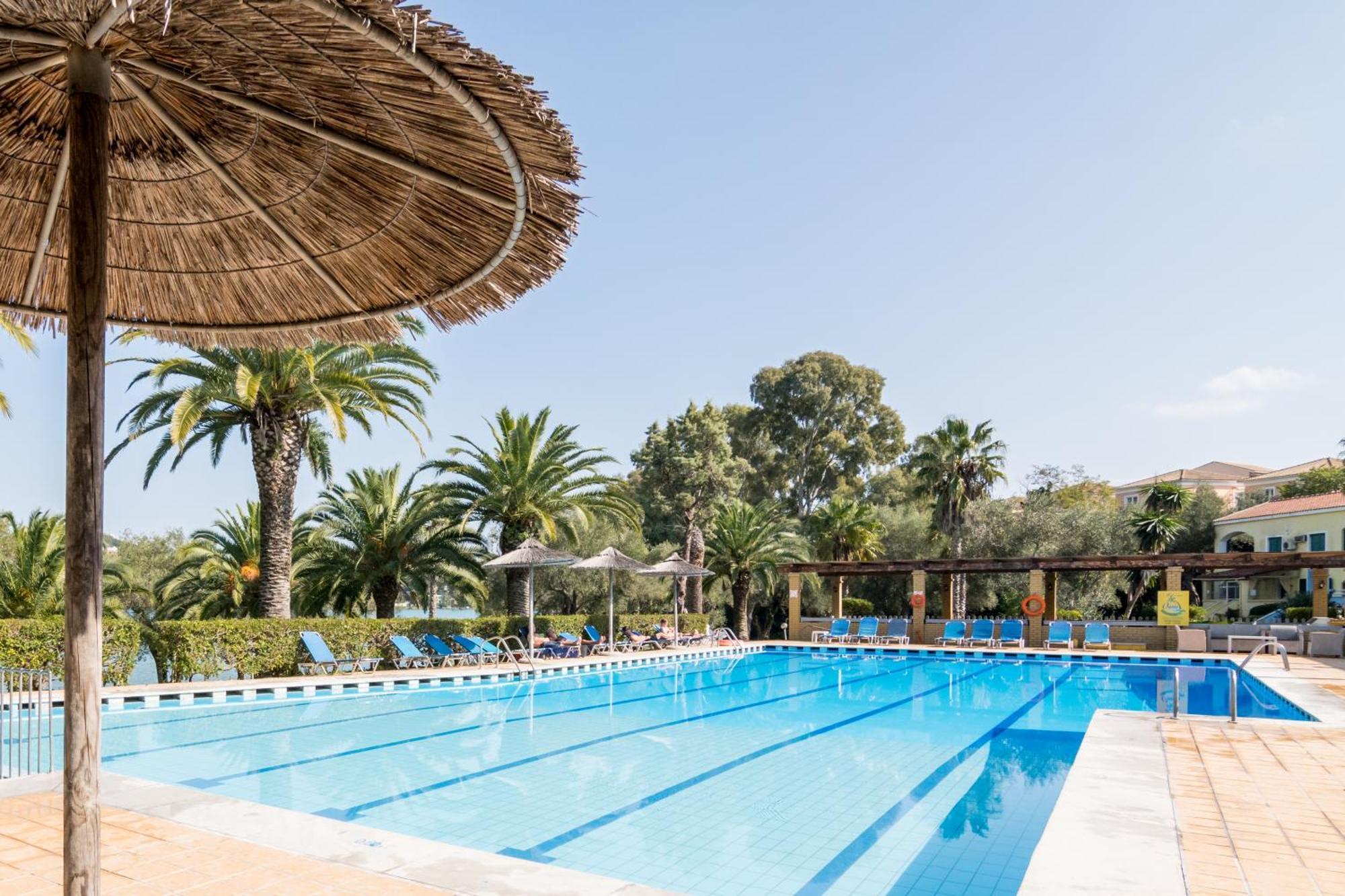 גאוביה Helion Resort מראה חיצוני תמונה