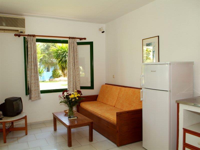 גאוביה Helion Resort מראה חיצוני תמונה